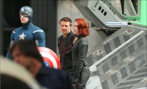 Captain-America-Hawkeye-Black-Widow-Quinjet-1024x622