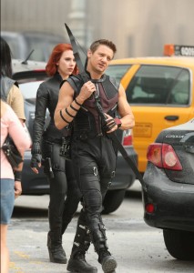 Renner-Hawkeye-Bow-Avengers-Movie