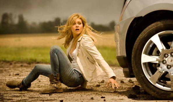 nicola-peltz-transformers-age-of-extinction-set-photos_1